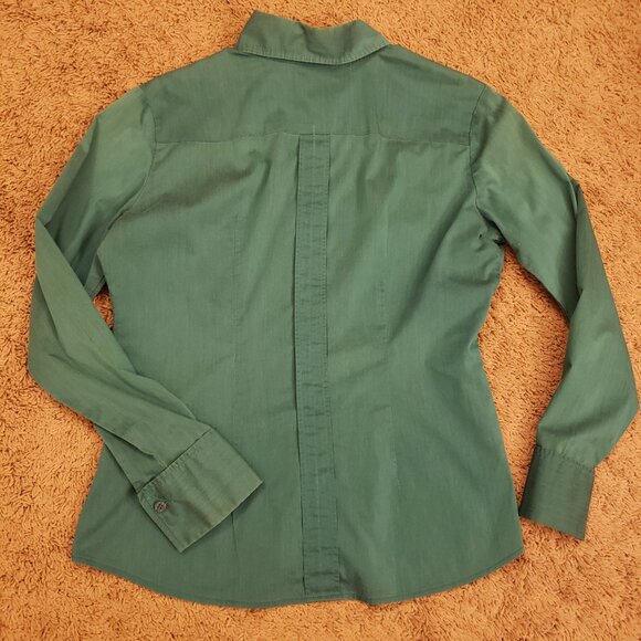 New York & Company Long Sleeve Button Down Shirt S - Picture 2 of 9